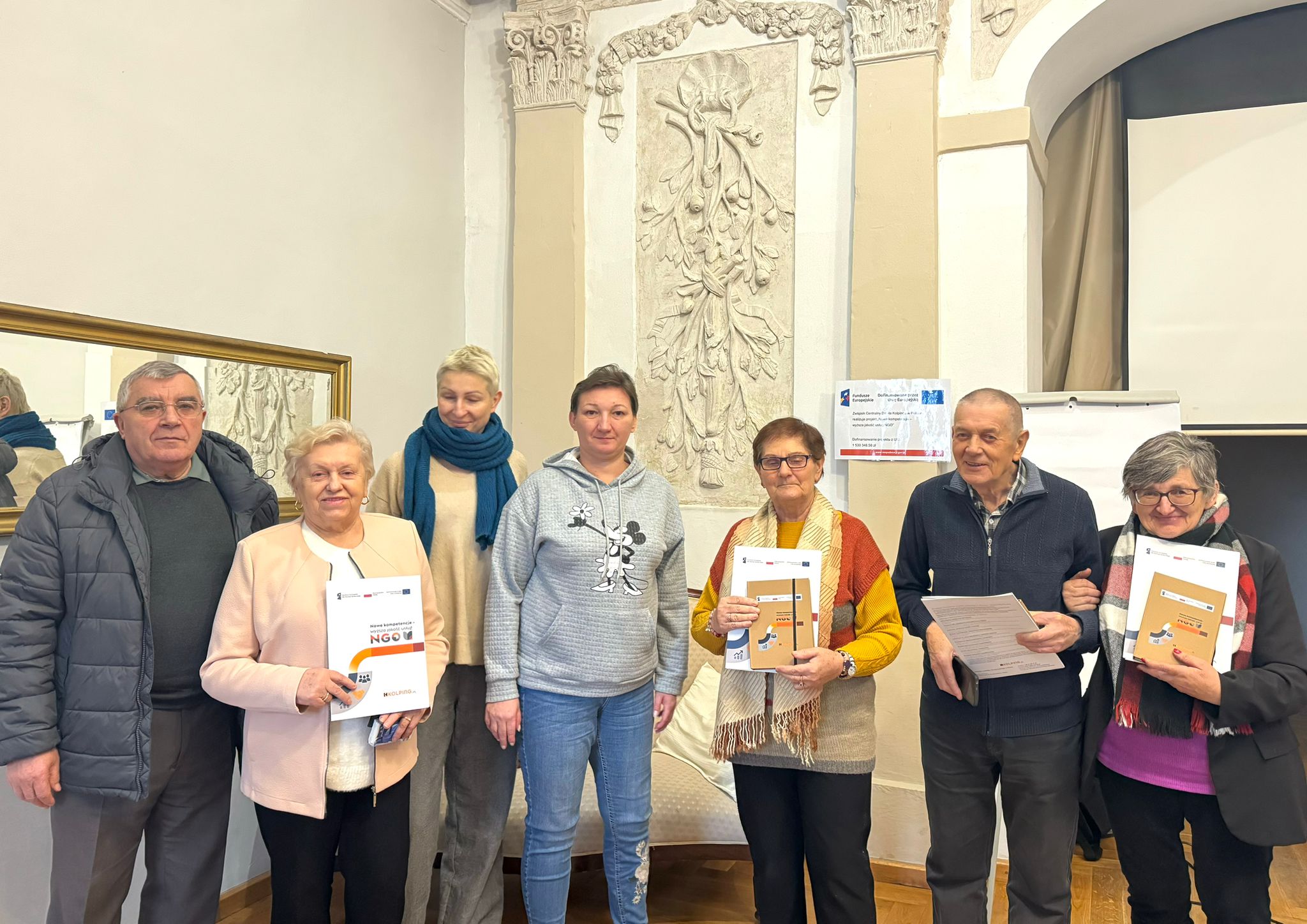 zdjęcie grupowe uczestników szkolenia